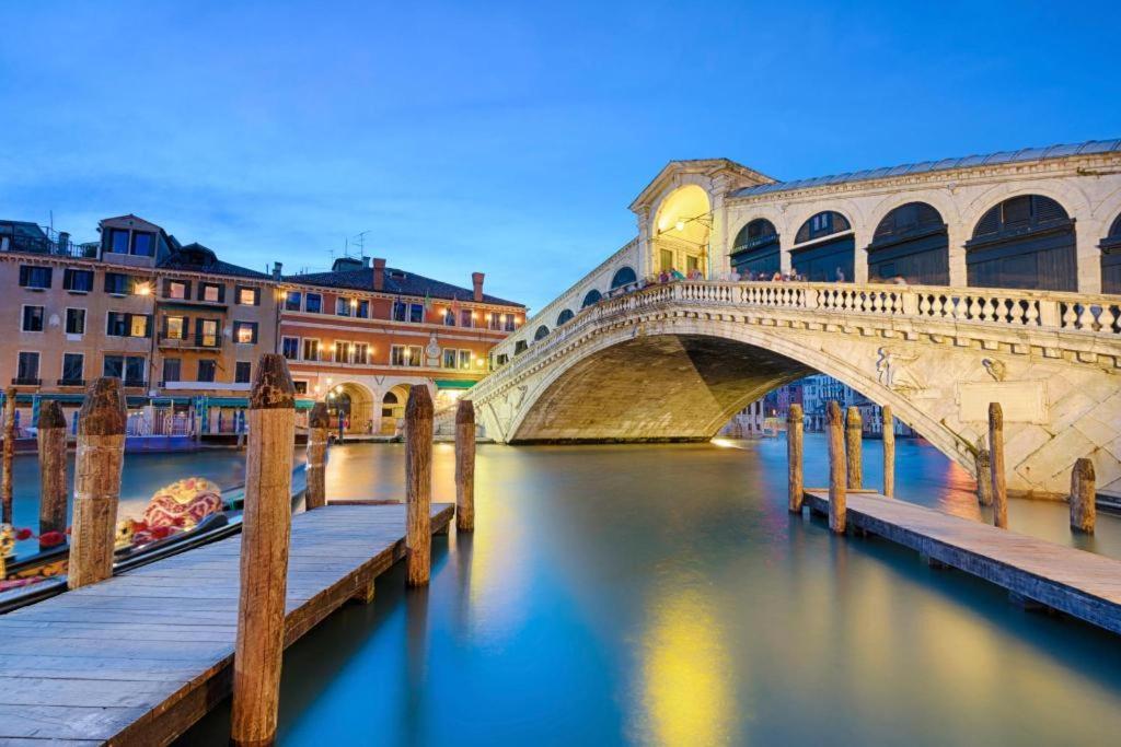Piccola Dimora In Palazzo Storico Apartament *