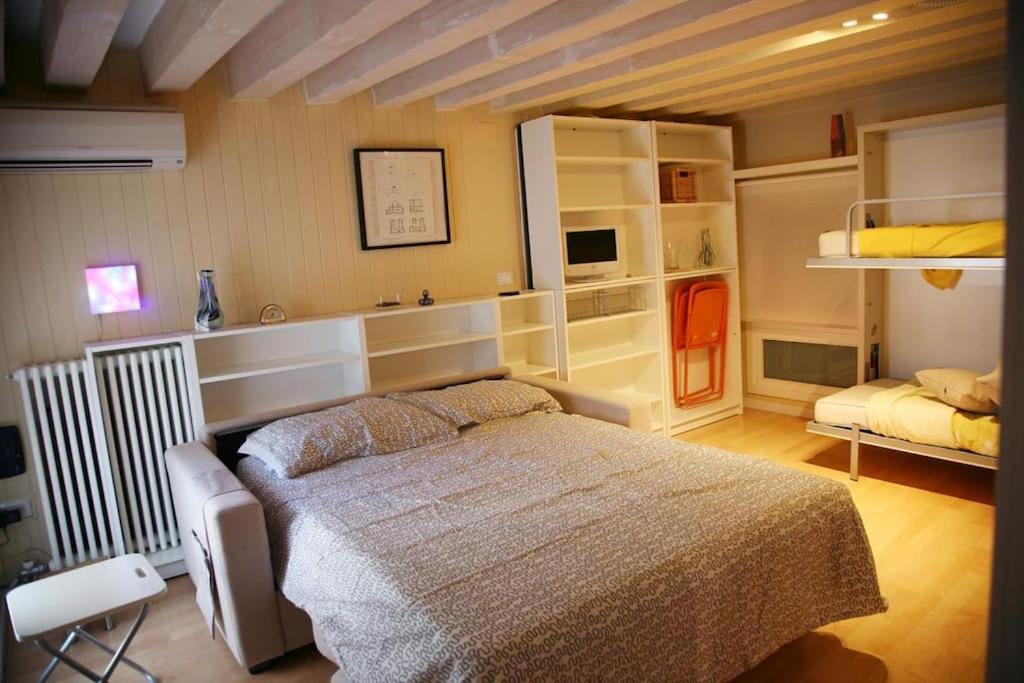 Piccola Dimora In Palazzo Storico Apartament
